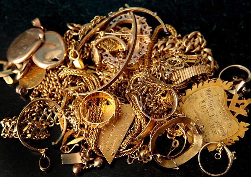 BIJOUX EN OR